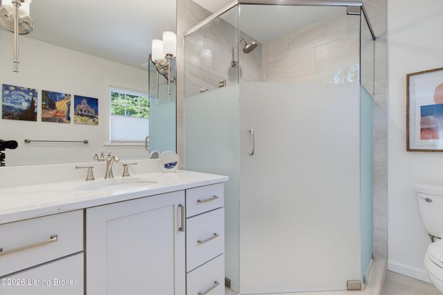 3029 Beals Branch Dr, Louisville, KY 40206