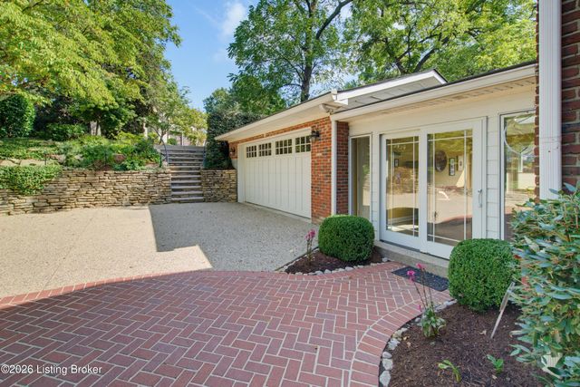 3029 Beals Branch Dr, Louisville, KY 40206