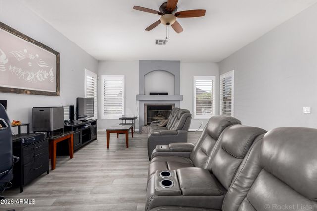 891 E GAIL Drive, Gilbert, AZ 85296