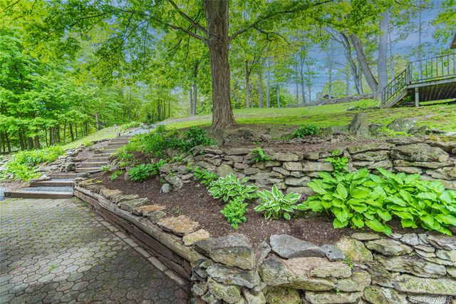 1625 Route 32, Saugerties, NY 12477