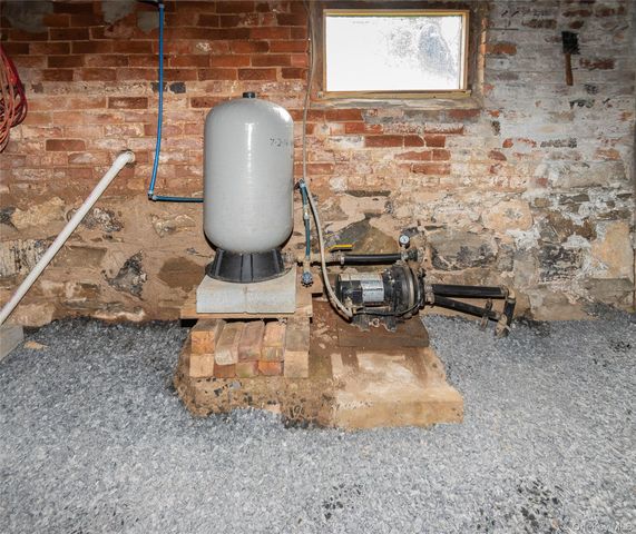 1625 Route 32, Saugerties, NY 12477
