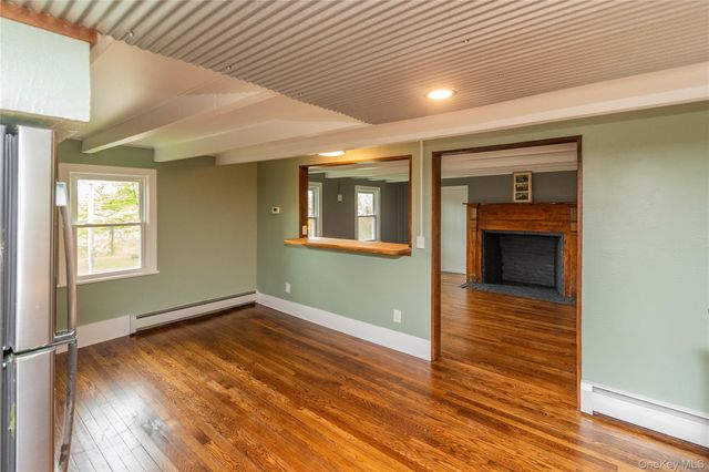 1625 Route 32, Saugerties, NY 12477