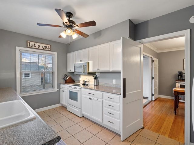 2304 Elm Street, Davenport, IA 52803