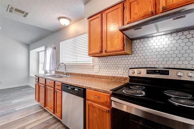 5135 Porter Ridge Drive, Houston, TX 77053