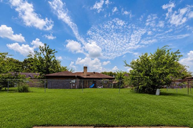 5135 Porter Ridge Drive, Houston, TX 77053