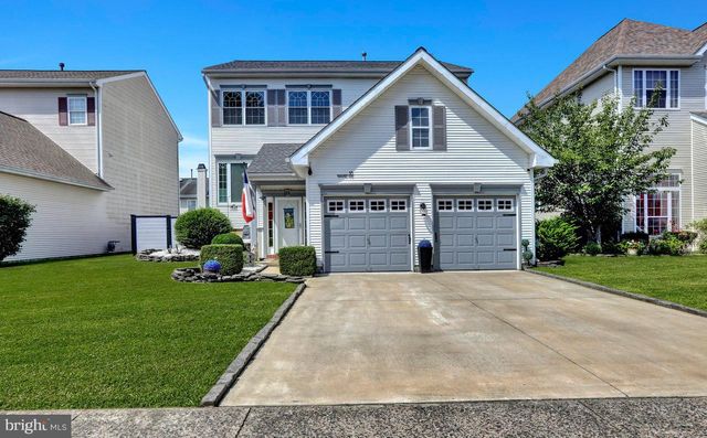 18 SHAWNEE TRL, Burlington, NJ 08016