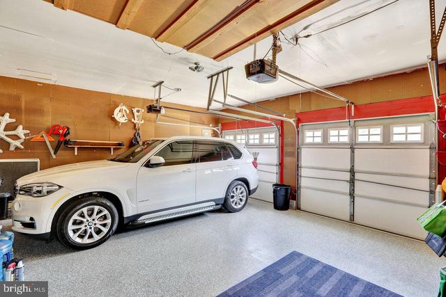 18 SHAWNEE TRL, Burlington, NJ 08016