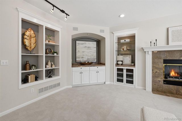 5498 S Helena Street, Aurora, CO 80015