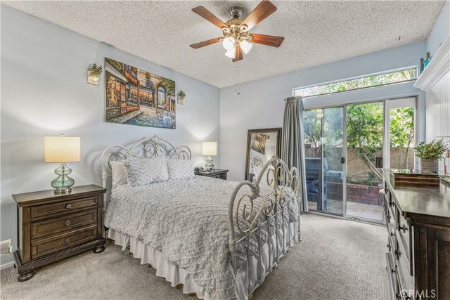 25873 McBean Parkway 54, Valencia, CA 91355