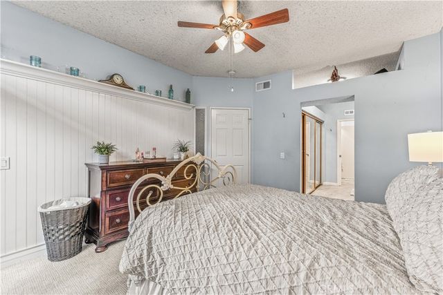 25873 McBean Parkway 54, Valencia, CA 91355