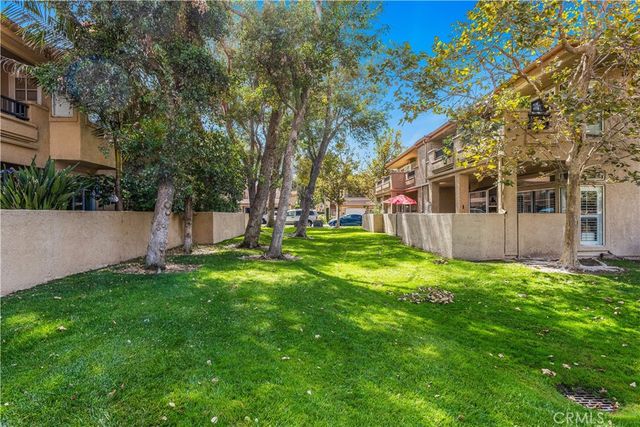 25873 McBean Parkway 54, Valencia, CA 91355