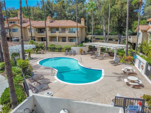 25873 McBean Parkway 54, Valencia, CA 91355