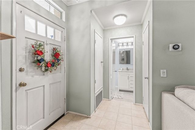 25873 McBean Parkway 54, Valencia, CA 91355