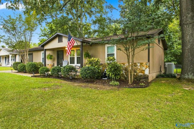 1604 Wilshire Avenue SW, Decatur, AL 35603
