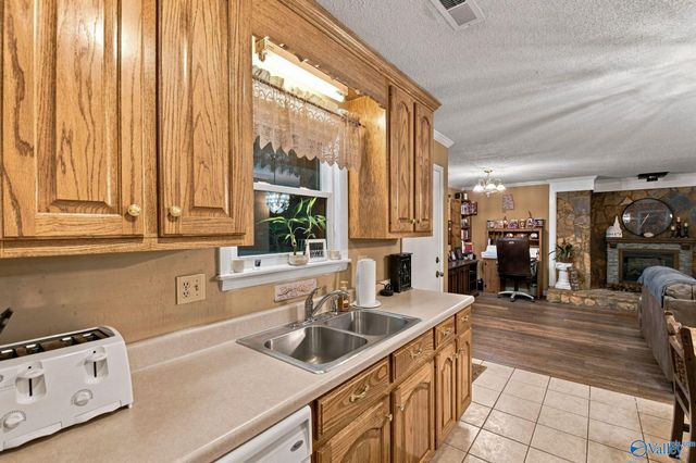 1604 Wilshire Avenue SW, Decatur, AL 35603