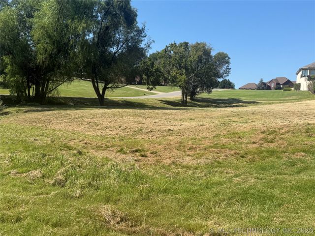 S 283rd East Avenue, Broken Arrow, OK 74014