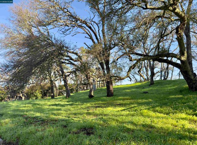 0 Castle Crest Rd, Alamo, CA 94507