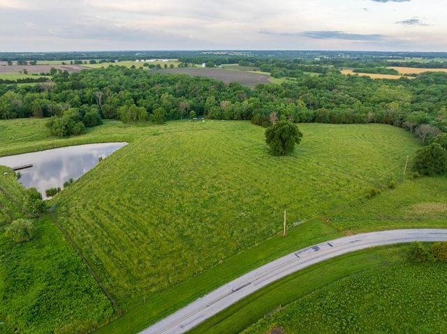 570 SE PP Highway, Leeton, MO 64761