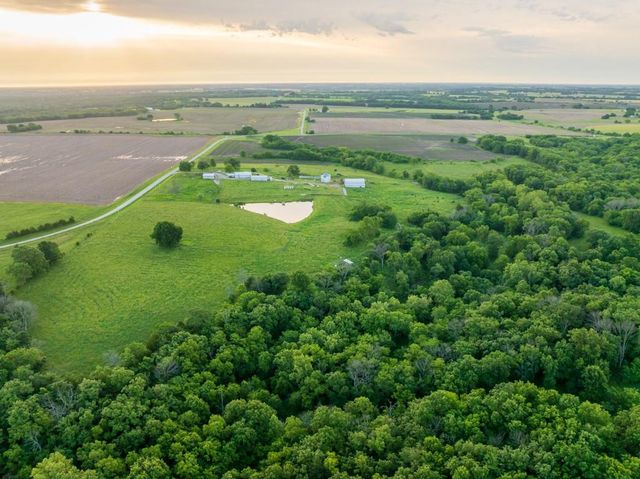 570 SE PP Highway, Leeton, MO 64761
