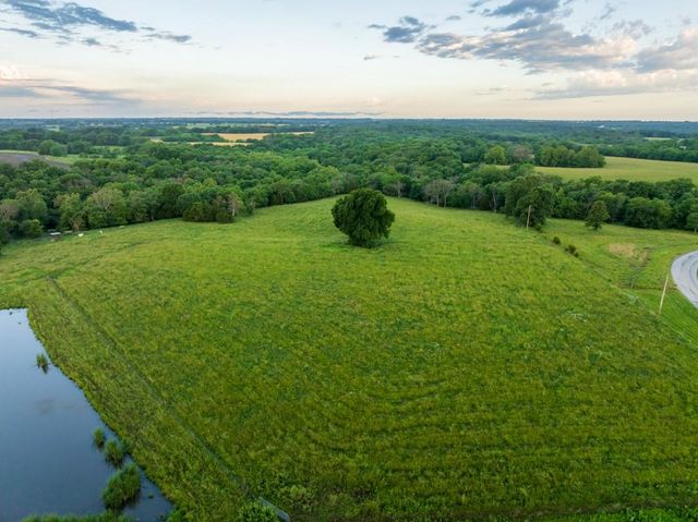 570 SE PP Highway, Leeton, MO 64761