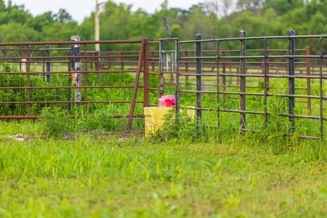 570 SE PP Highway, Leeton, MO 64761