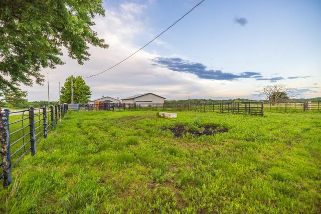 570 SE PP Highway, Leeton, MO 64761