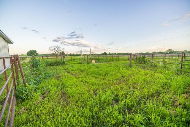 570 SE PP Highway, Leeton, MO 64761