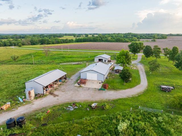 570 SE PP Highway, Leeton, MO 64761