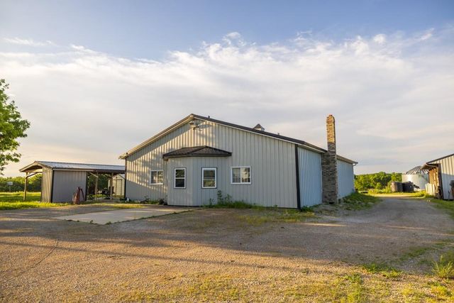 570 SE PP Highway, Leeton, MO 64761