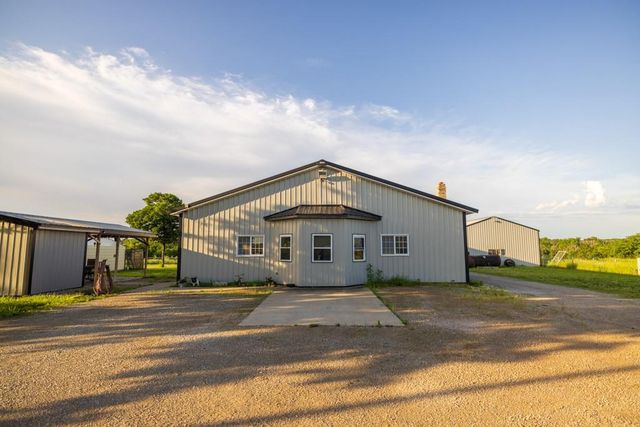 570 SE PP Highway, Leeton, MO 64761