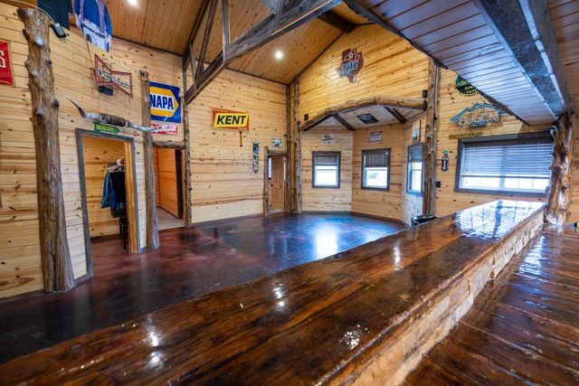 570 SE PP Highway, Leeton, MO 64761