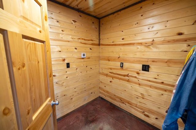 570 SE PP Highway, Leeton, MO 64761
