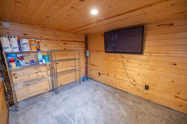 570 SE PP Highway, Leeton, MO 64761
