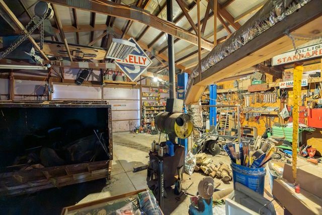 570 SE PP Highway, Leeton, MO 64761