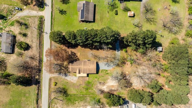 910 Carson Bridge, Lonoke, AR 72086