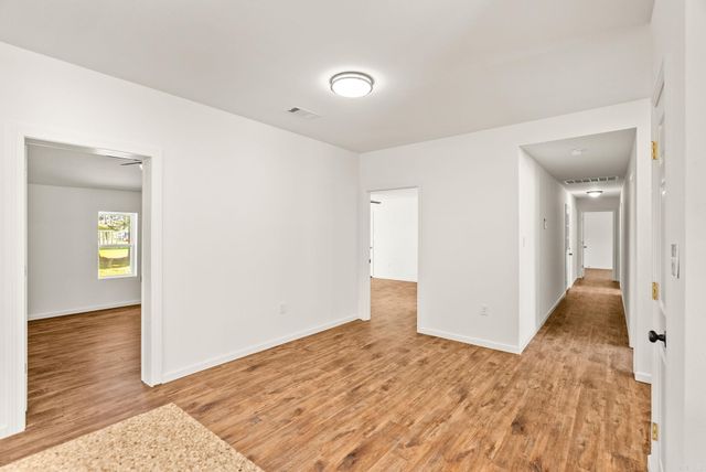 910 Carson Bridge, Lonoke, AR 72086