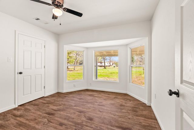 910 Carson Bridge, Lonoke, AR 72086