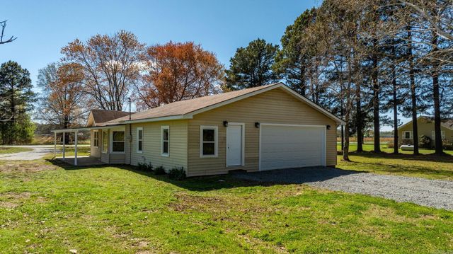 910 Carson Bridge, Lonoke, AR 72086