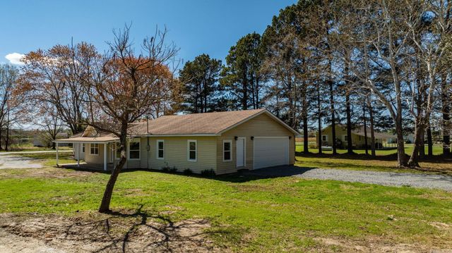 910 Carson Bridge, Lonoke, AR 72086