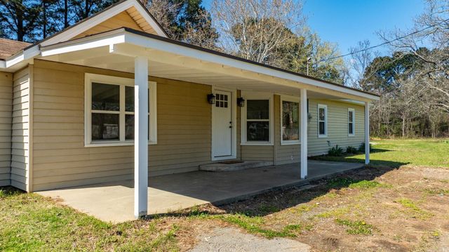 910 Carson Bridge, Lonoke, AR 72086