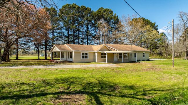 910 Carson Bridge, Lonoke, AR 72086