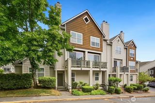 3116 164th Street SW #504, Lynnwood, WA 98087