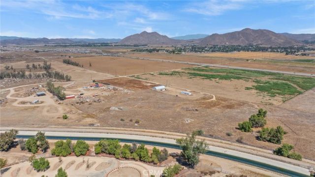 33711 Patton, Winchester, CA 92596