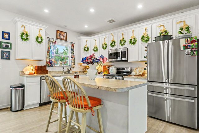 135 Coyote Willow Drive, 39B, Reynoldsburg, OH 43068