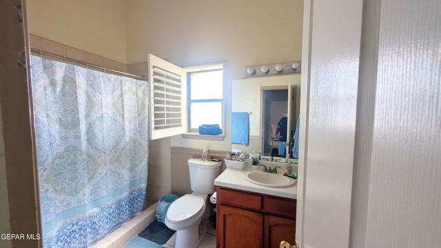 11632 BOBBY FULLER Drive, El Paso, TX 79936