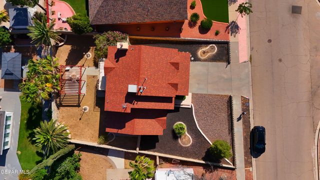 11632 BOBBY FULLER Drive, El Paso, TX 79936
