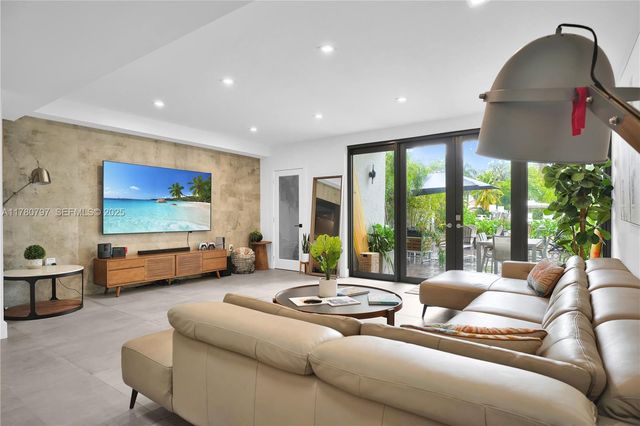 311 Poinciana Drive 801, Sunny Isles Beach, FL 33160