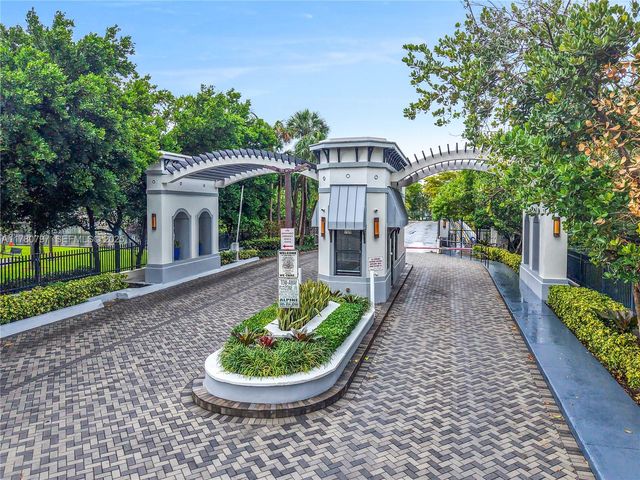 311 Poinciana Drive 801, Sunny Isles Beach, FL 33160