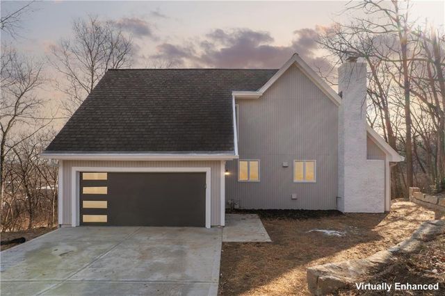 1605 Westwood Drive, Leavenworth, KS 66048