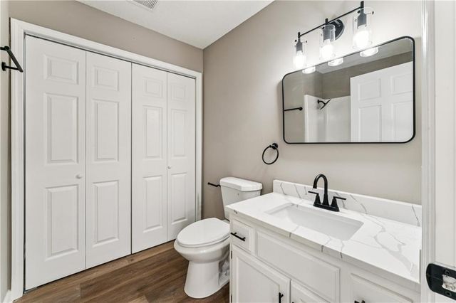 1605 Westwood Drive, Leavenworth, KS 66048